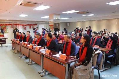 金豬送福喜迎春 文化歡樂進萬家——記新春文化藝術交流活動